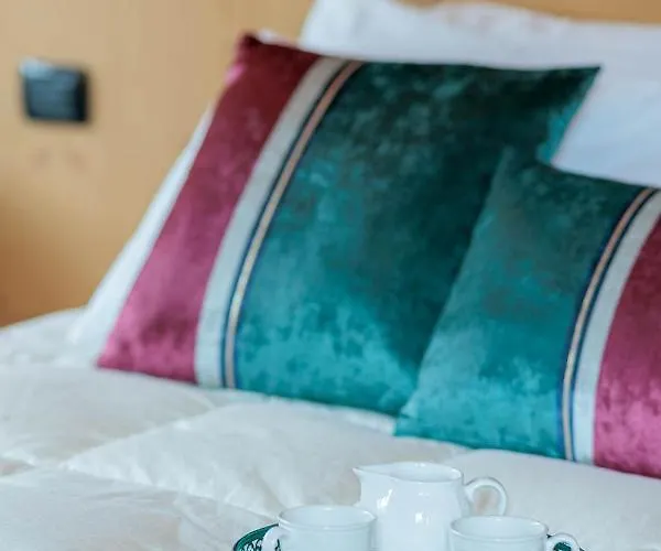 Revo - Santa Barbara1 Apartamento *