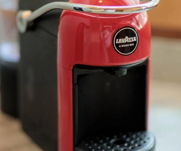 Revo - Santa Barbara1 Apartment